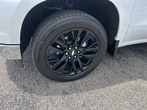 Used 2024 Chevrolet Silverado 1500 LTZ image 10