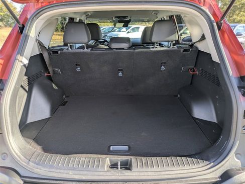 Used 2024 Kia Seltos S image 12