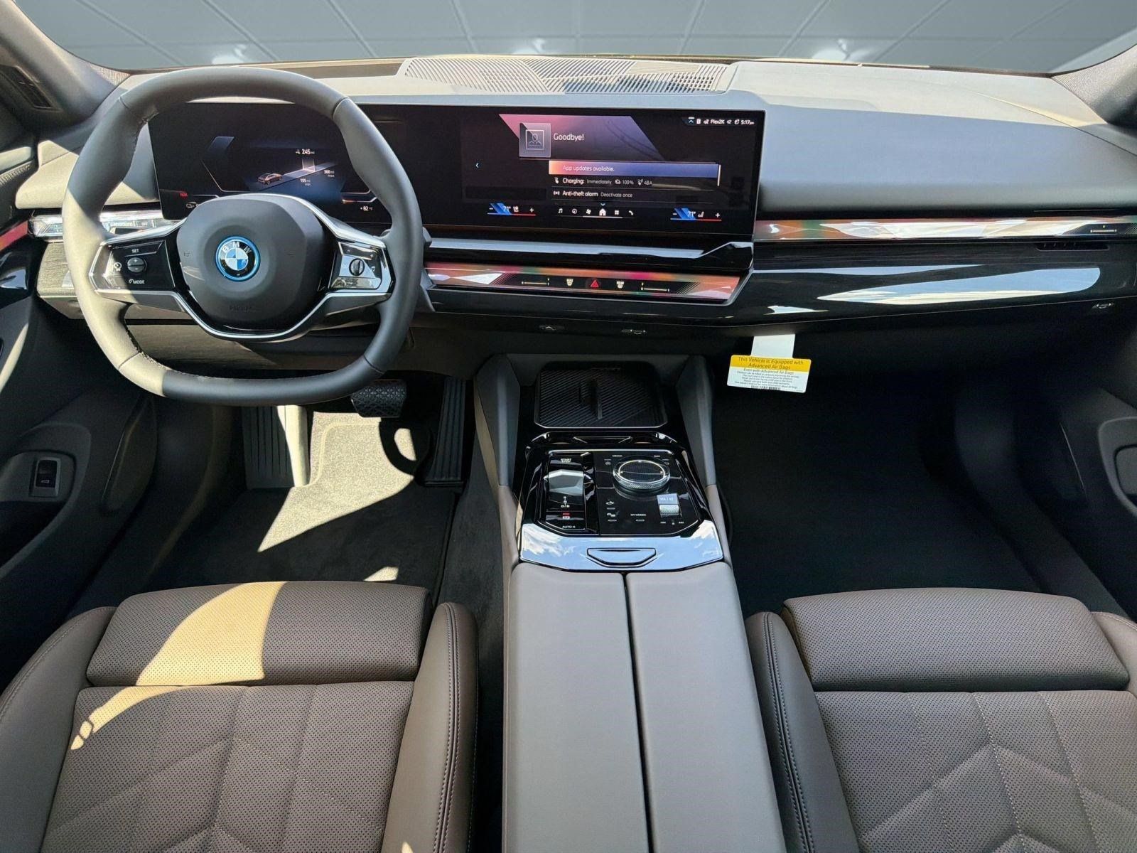 New 2027 BMW i5 eDrive40 w/ Premium Package RWD image 14