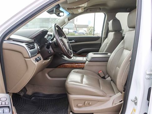 Used 2020 Chevrolet Tahoe Premier image 16