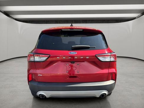Used 2022 Ford Escape SE w/ Convenience Package FWD image 7