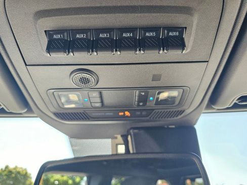Used 2022 Ford Bronco Wildtrak AWD/4WD image 40
