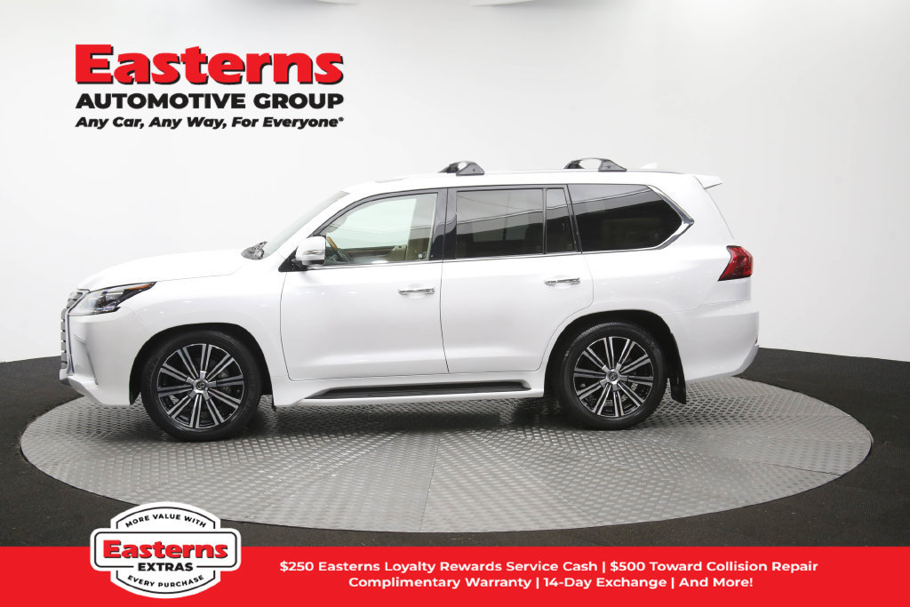 Used 2021 Lexus LX 570 4WD w/ Luxury Package image 70
