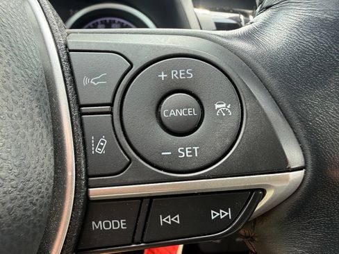 Used 2022 Toyota Camry LE w/ Cold Weather Package AWD/4WD image 19
