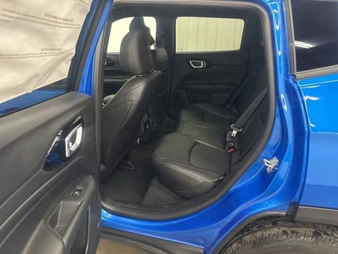 New 2026 Jeep Compass Latitude image 7