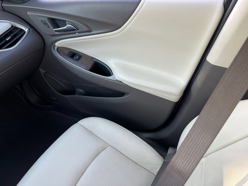 Used 2024 Chevrolet Malibu LT FWD image 18