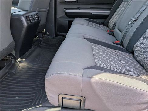 Used 2019 Toyota Tundra SR5 w/ SR5 Upgrade Package AWD/4WD image 17