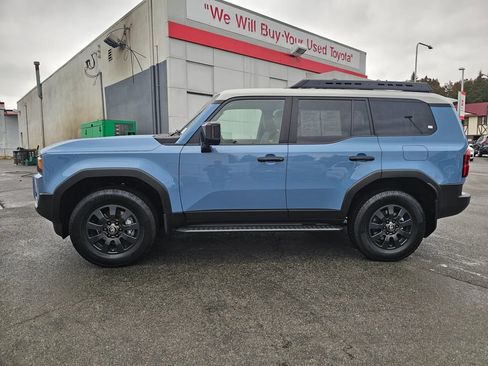 Used 2025 Toyota Land Cruiser w/ Premium Package AWD/4WD image 4