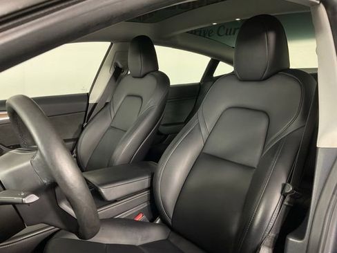 Used 2023 Tesla Model 3 Standard Range image 14