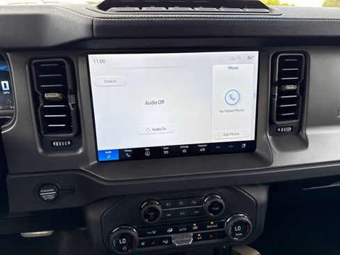 New 2025 Ford Bronco Badlands image 10