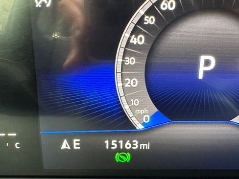 Used 2025 Volkswagen Jetta SE FWD image 20