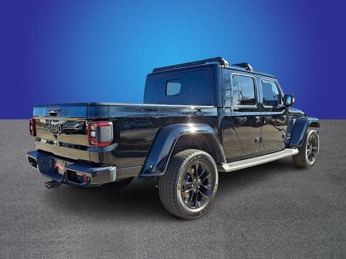 Used 2023 Jeep Gladiator Overland image 6