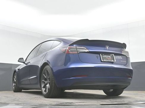 Used 2021 Tesla Model 3 Long Range AWD/4WD image 31