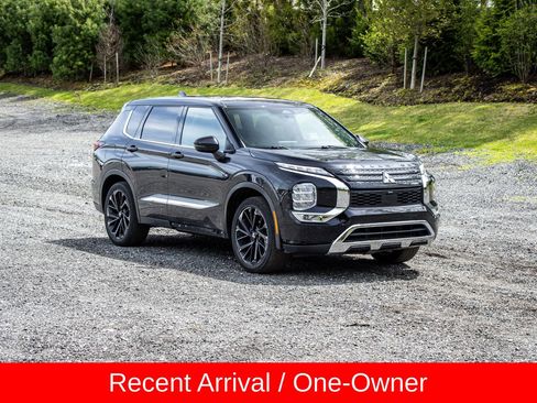 Used 2022 Mitsubishi Outlander SE FWD image 10