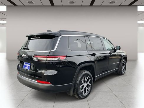 New 2025 Jeep Grand Cherokee L Limited w/ Luxury Tech Group II image 3
