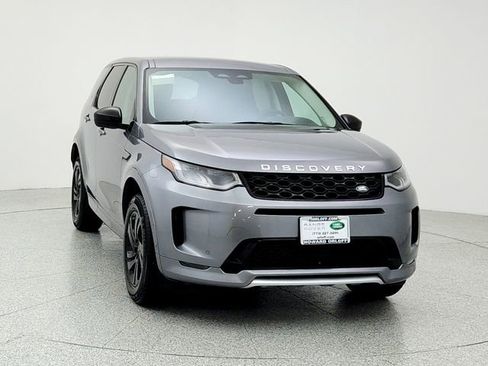 Used 2025 Land Rover Discovery Sport S image 2