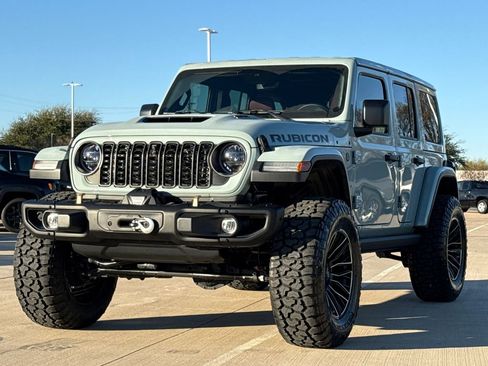 Used 2024 Jeep Wrangler Unlimited Rubicon 392 AWD/4WD image 3