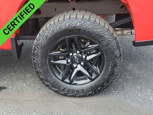 Certified 2023 Chevrolet Silverado 1500 LT Trail Boss w/ Convenience Package II AWD/4WD image 34