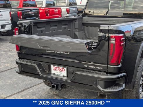 New 2025 GMC Sierra 2500 Denali w/ Denali Reserve Package image 33