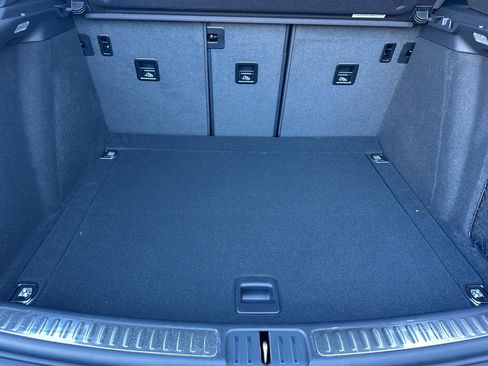 New 2026 Porsche Macan Turbo image 17