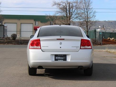 Used 2010 Dodge Charger SXT image 5