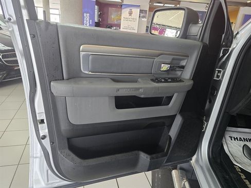 Used 2017 RAM 1500 Big Horn AWD/4WD image 7