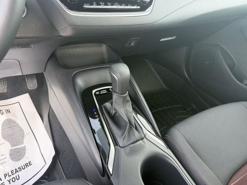 Used 2026 Toyota Corolla SE image 18