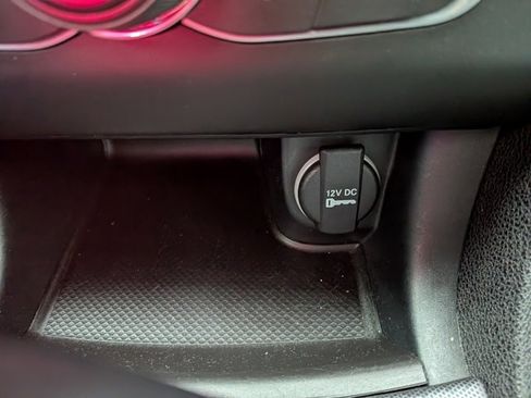 Used 2018 Dodge Charger GT image 7