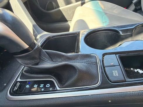 Used 2018 Hyundai Sonata Limited w/ Cargo Package FWD image 33