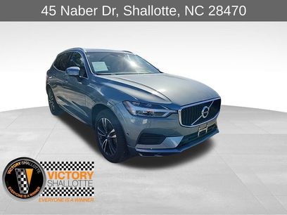 Used 2019 Volvo XC60 T6 Momentum w/ Multimedia Package