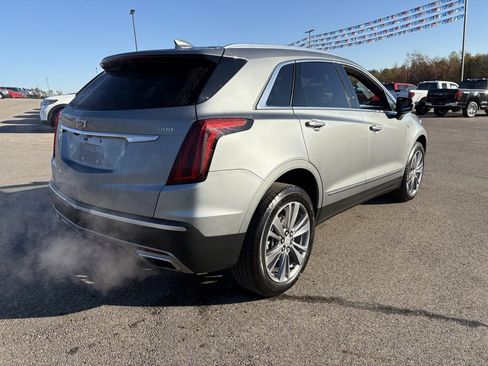 Used 2025 Cadillac XT5 Premium Luxury image 5
