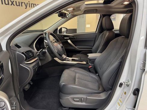 New 2026 Mitsubishi Eclipse Cross SE image 8