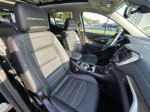 Used 2024 GMC Terrain Denali AWD/4WD image 25