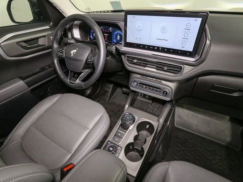 Used 2025 Ford Bronco Sport Badlands image 16