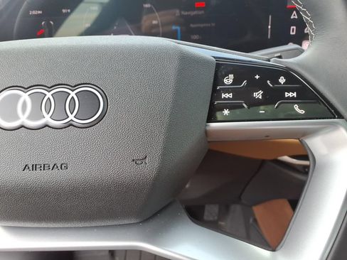 Used 2025 Audi A5 2.0T Premium Plus w/ Premium Plus AWD/4WD image 19