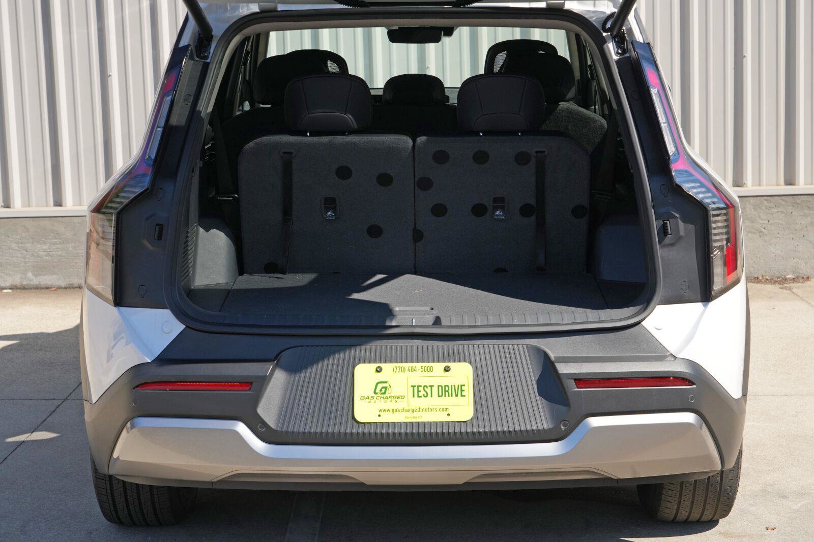 Used 2025 Kia EV9 Wind AWD/4WD image 10