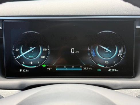 Used 2022 Hyundai Tucson Limited AWD/4WD image 24