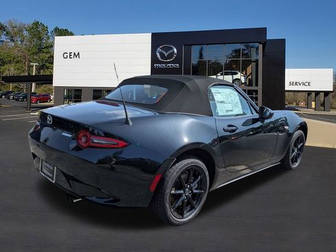 New 2026 MAZDA MX-5 Miata Sport w/ Interior Package RWD image 12