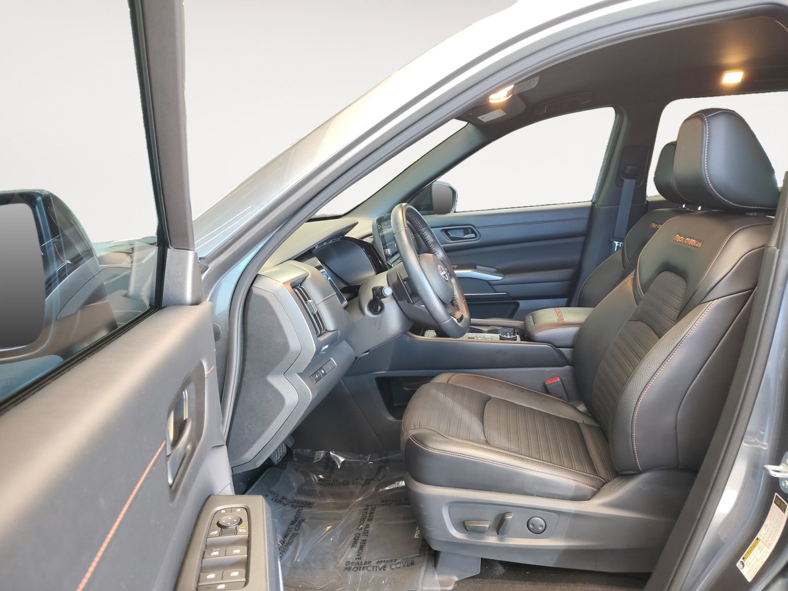 Used 2024 Nissan Pathfinder Rock Creek AWD/4WD image 23