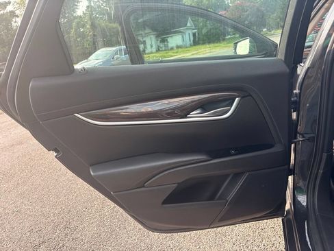 Used 2016 Cadillac XTS Luxury FWD image 22