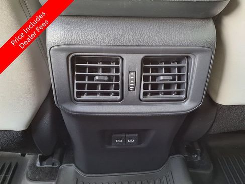 Used 2023 Toyota RAV4 XLE Premium AWD/4WD image 15