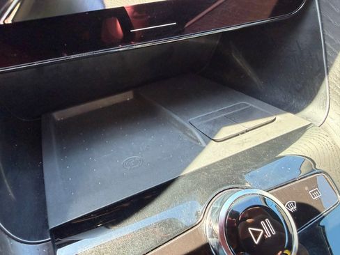 Used 2022 Polestar Polestar 2 w/ Performance Package image 26