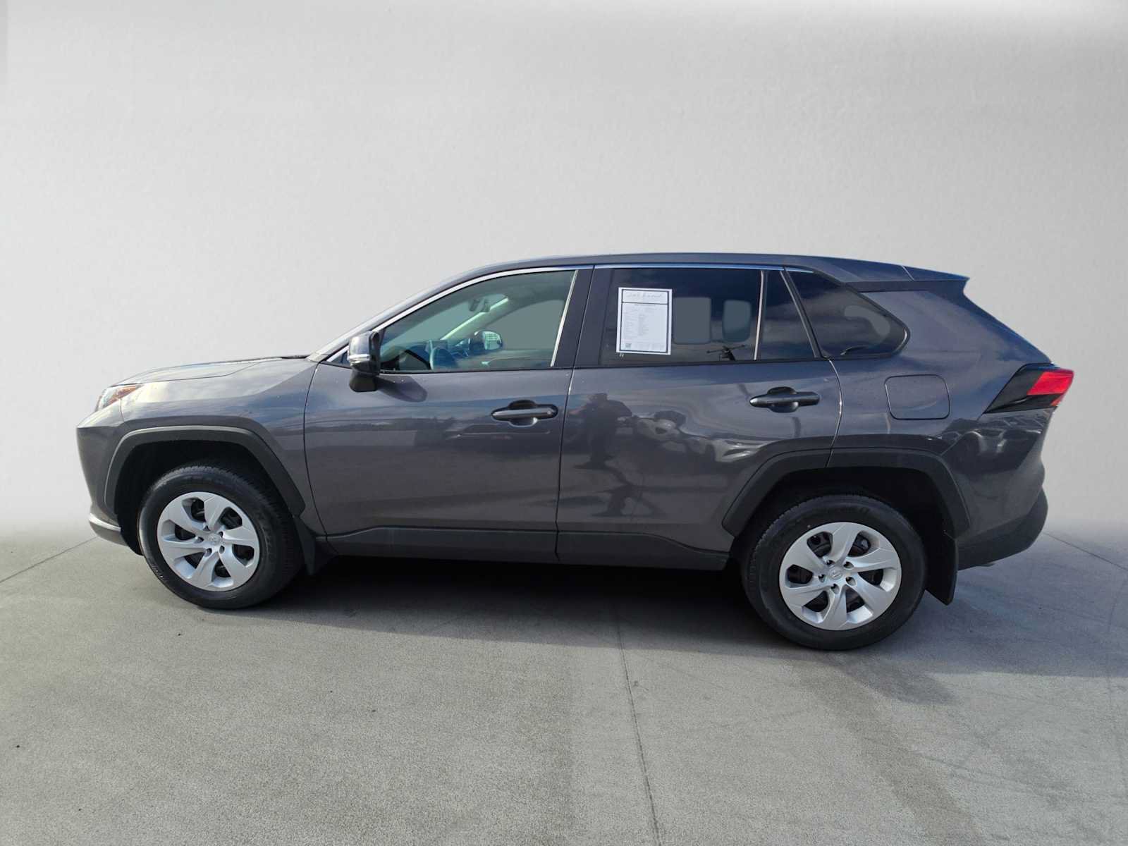 Used 2024 Toyota RAV4 LE AWD/4WD image 6