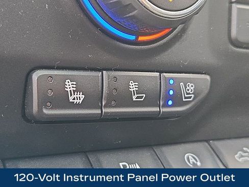 Used 2019 Chevrolet Silverado 1500 High Country image 17