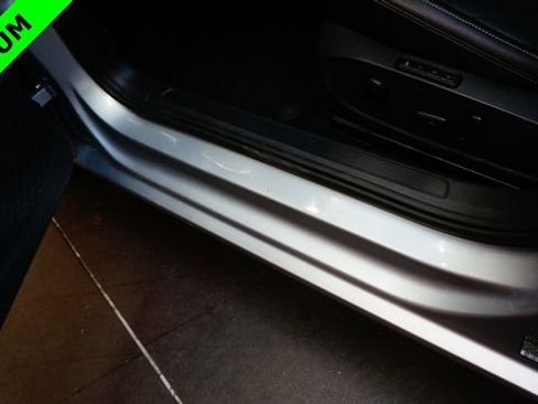 Used 2020 Volkswagen Jetta SEL Premium image 30