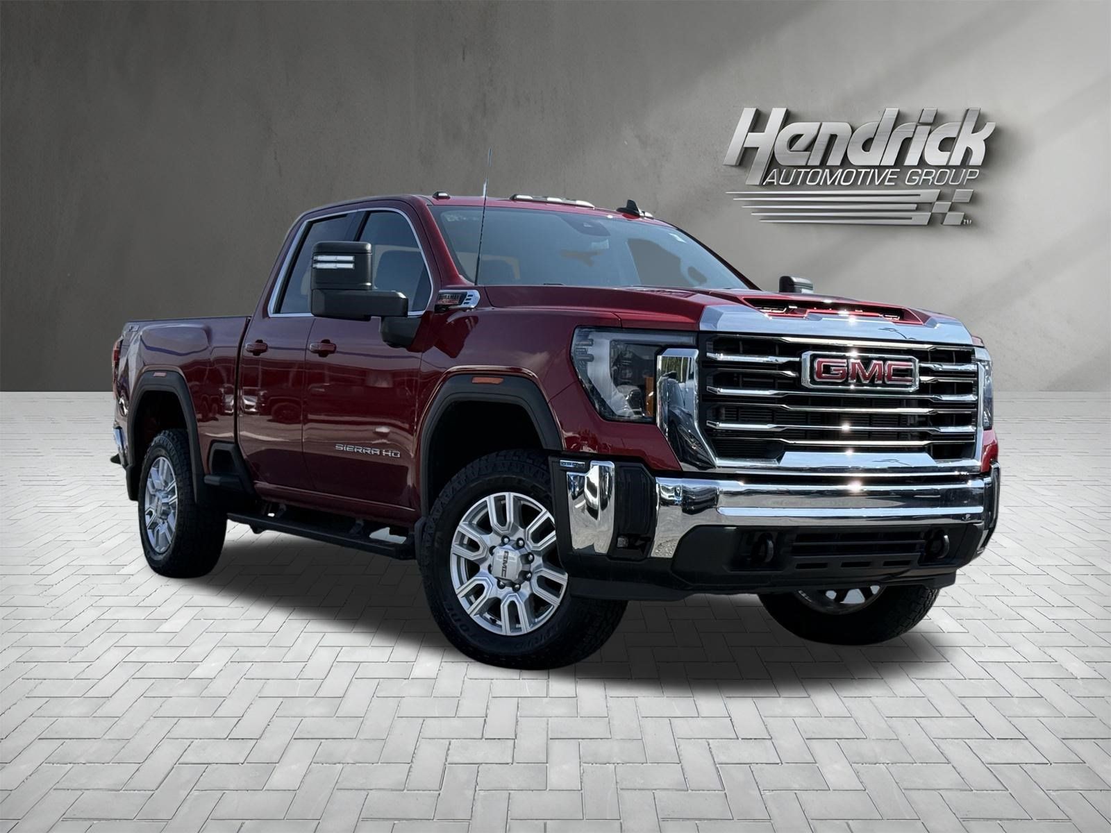 Used 2024 GMC Sierra 2500 SLE w/ SLE Value Package; AWD/4WD image 2