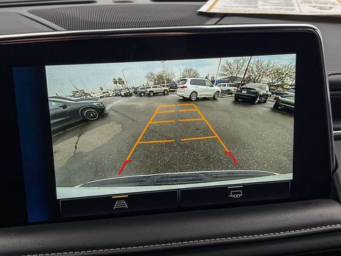 Used 2023 Chevrolet Suburban Premier image 53