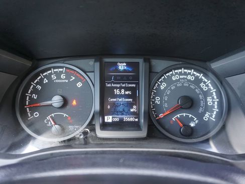 Certified 2023 Toyota Tacoma SR AWD/4WD image 5