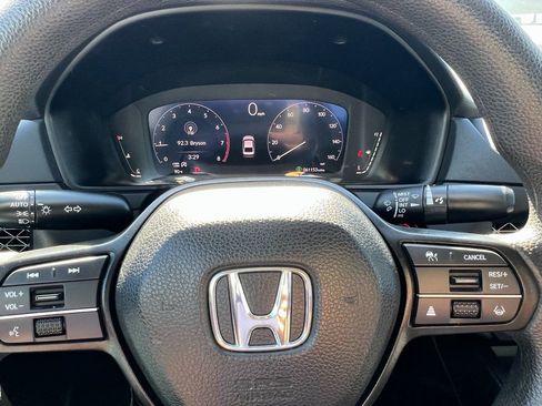 Used 2023 Honda Accord EX image 24
