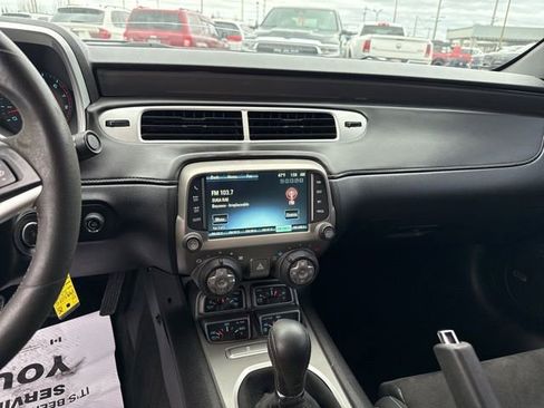 Used 2015 Chevrolet Camaro SS w/ SS Performance Package image 29